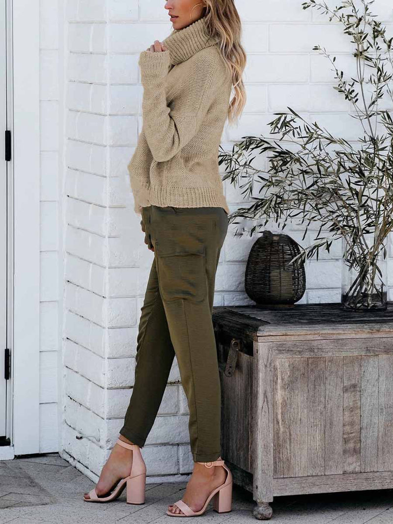 Amsoin Love-Back Turtleneck Sweater